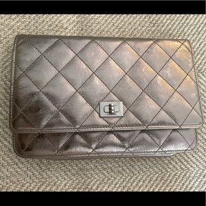 SOLD!! CHANEL Wallet-on-chain Silver Metallic 2.55